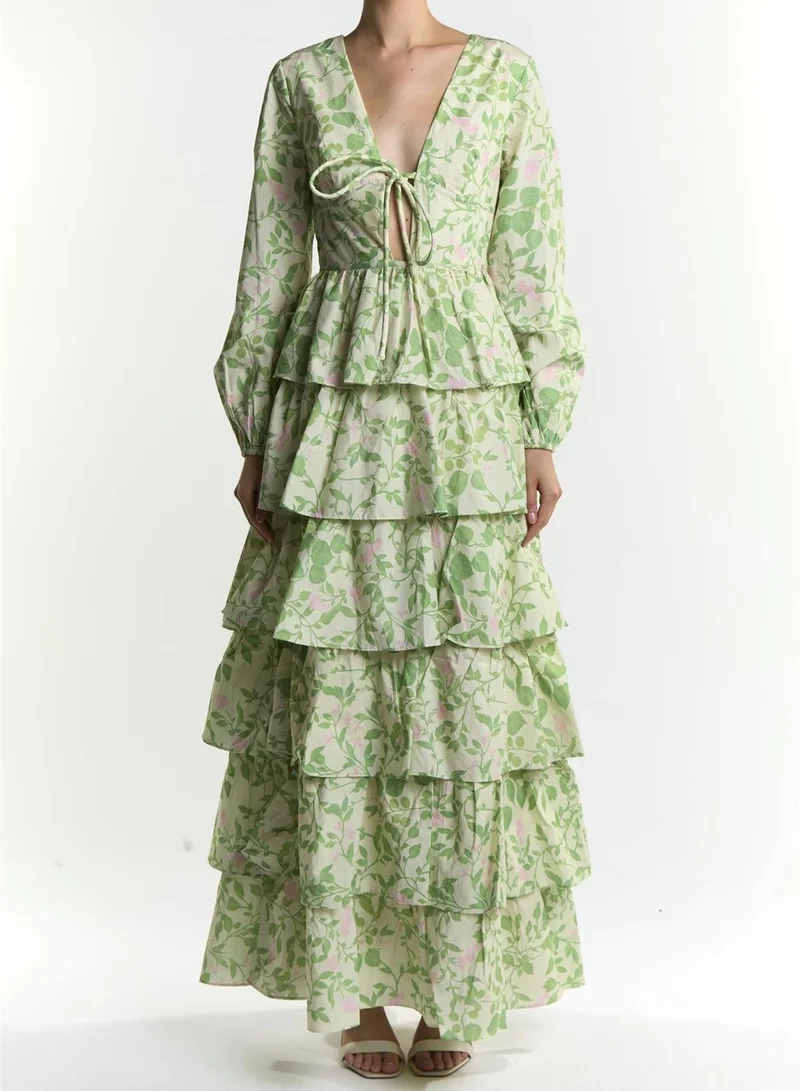 ترو ديكادينس Green Vine Floral Samira Long Sleeve Tiered Maxi-Dress