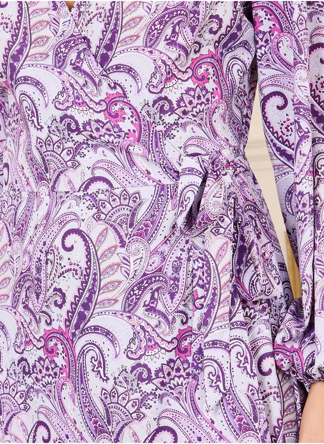 ستايلي Paisley Print Wrap Dress