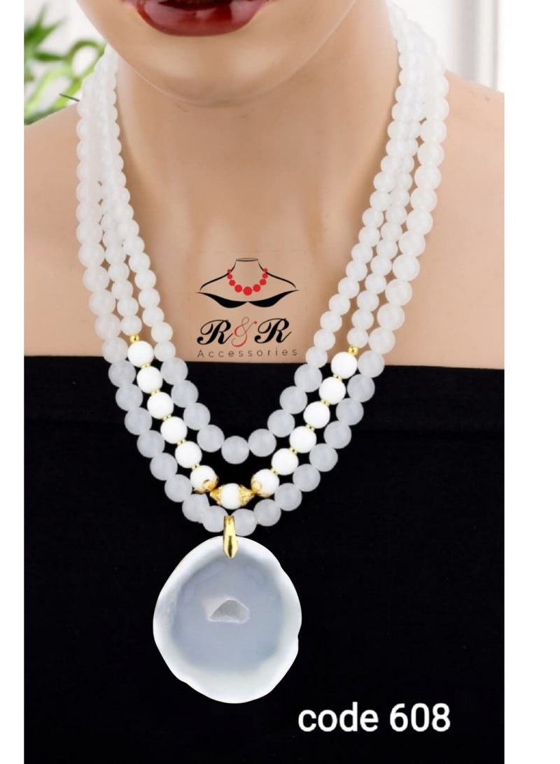 R&R A multi -role gynecological contract from the linguist stone in its normal agate