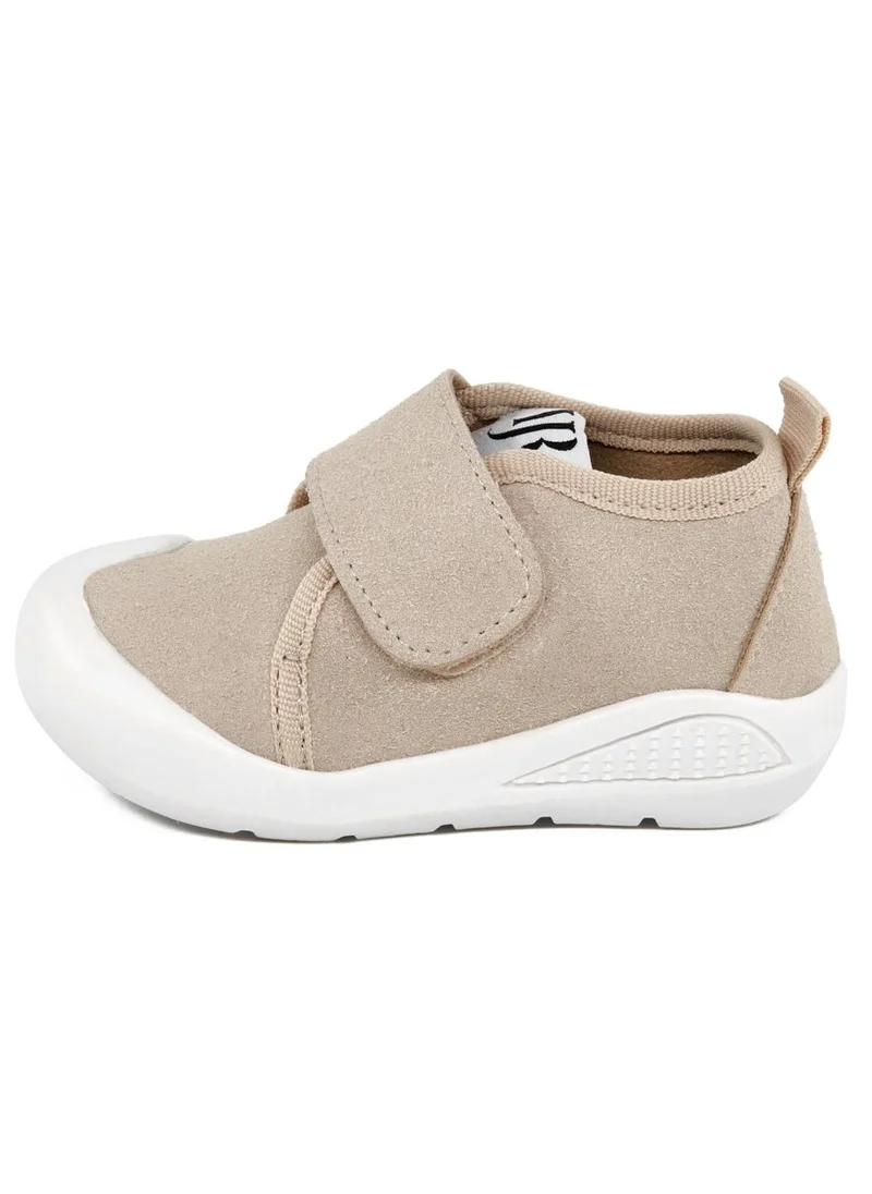 يويو جونيور Yoyo Junior Memory Foam First Step Shoes