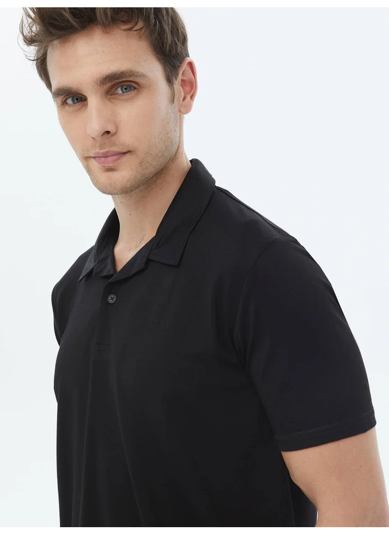 Kip Black Plain Cuban Collar T-Shirt