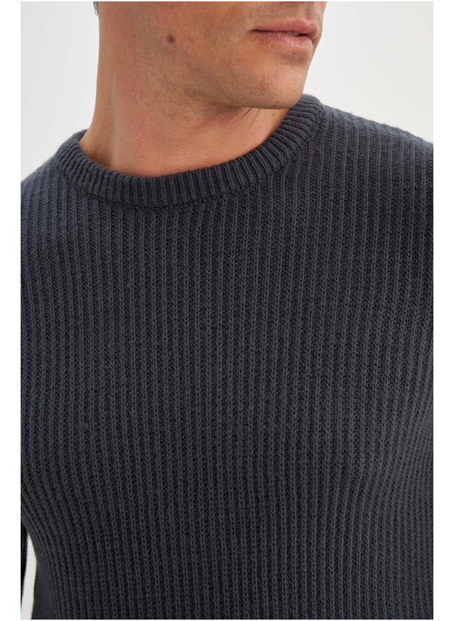 DeFacto - Man Tricot Standart Fit Crew Neck Long Sleeve Pullover - Image 1