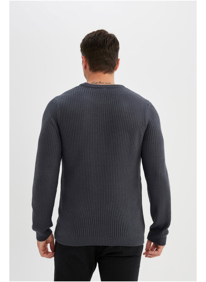 DeFacto - Man Tricot Standart Fit Crew Neck Long Sleeve Pullover - Image 1