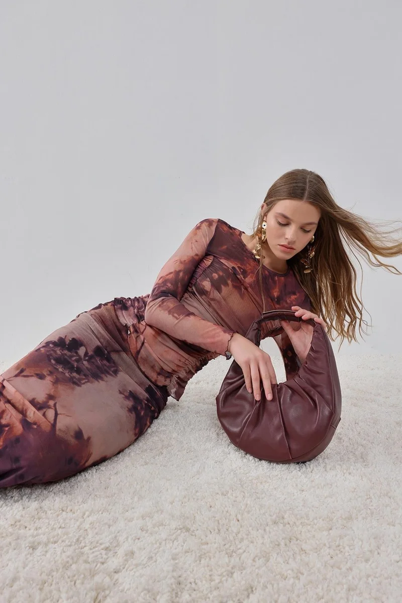 بيسز اوف ميلون Brown Floral Patterned Brown Floral Patterned Midi Skirt