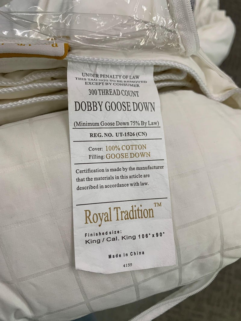 Royal Tradition Goose Down Comforter Medium Weight/Warmth (California King Size) 100-Percent Cotton Shell, Dobby Checkered Pattern, Standard Goose Down Fill, All Seasons Duvet Insert - Image 5