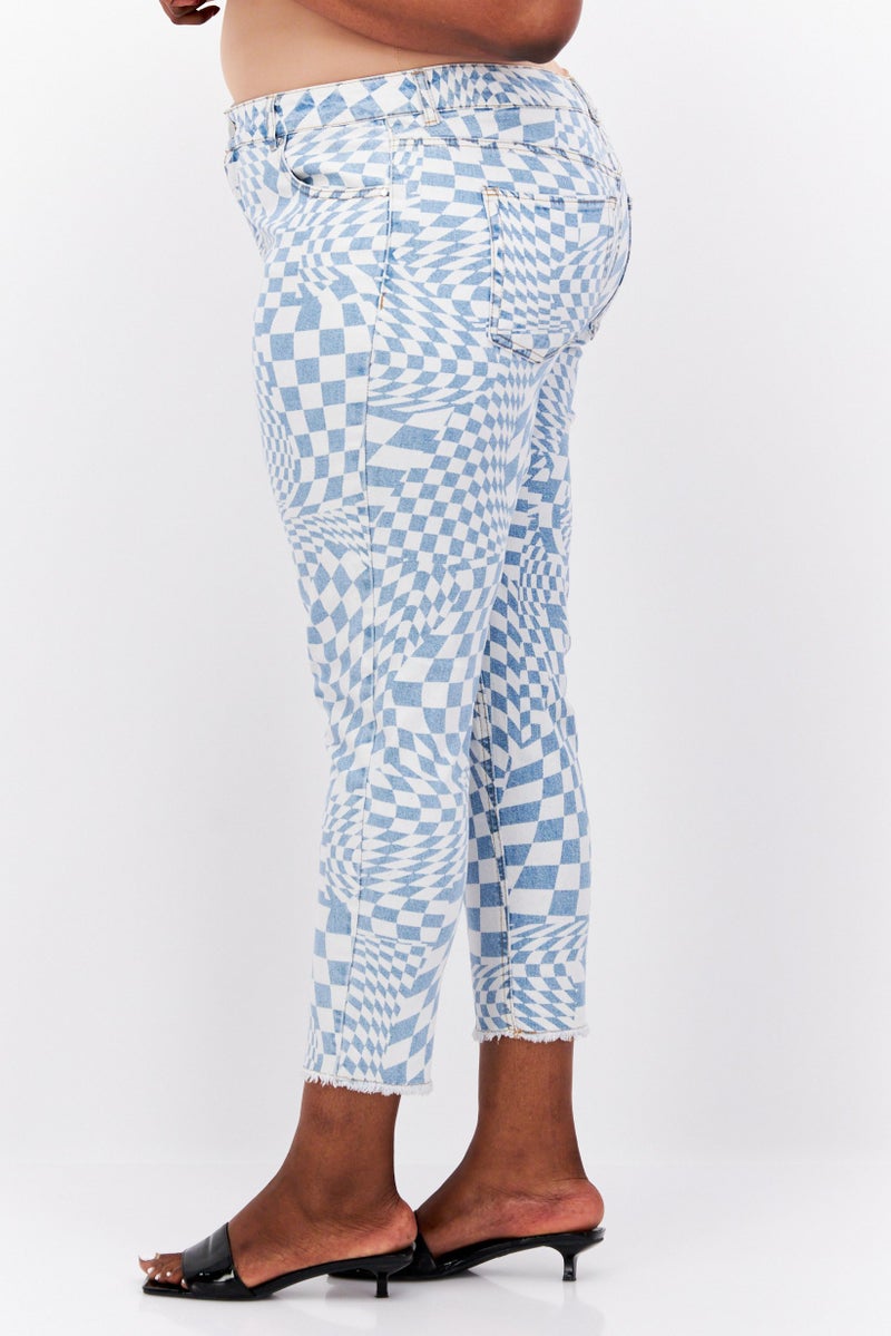 Tinseltown Women Plus Size Checkered Stretchable Jeans, White - Image 4