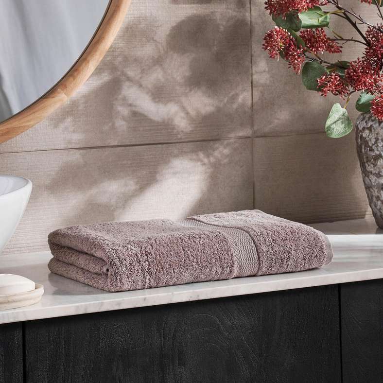 Nova Essence 580 GSM Bath towel 70x140 cm- Taupe