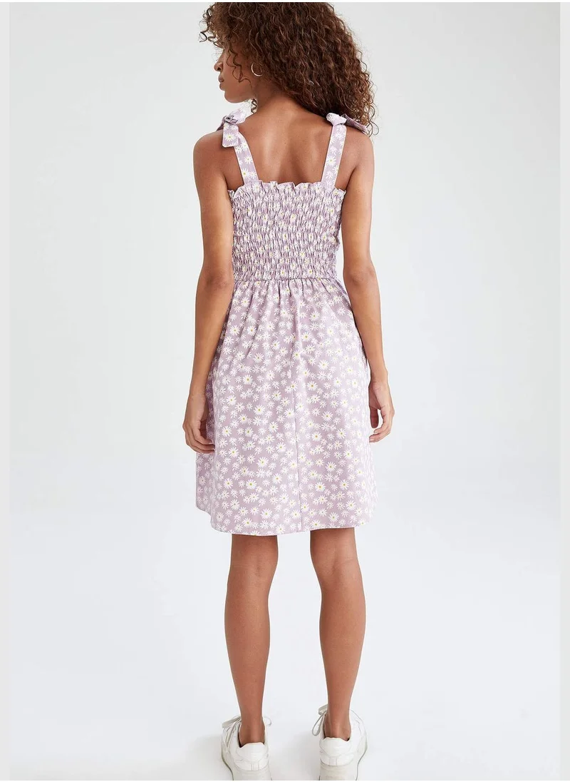 ديفاكتو Woman Short Sleeve Woven Dress