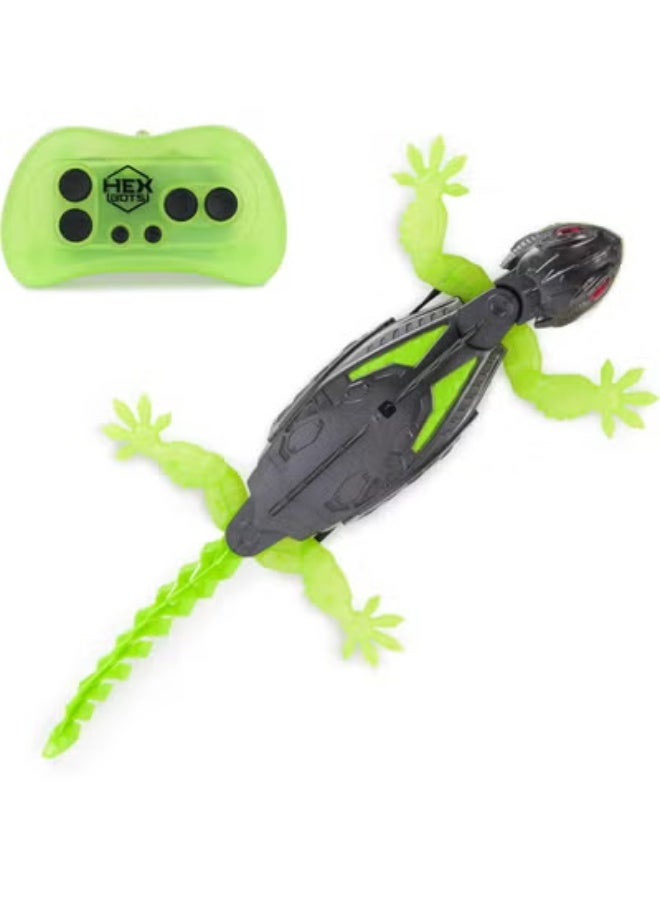 روبوتات سداسية لعبة روبوت جيكو الزاحف على الحائط، قابلة لإعادة الشحن وجهاز التحكم عنWall Crawler Gecko, Rechargeable Remote Control Robot Kids Toys, Climbs up Walls, RC Robot Toys for Boys & Girls Ages 4 & Up بعد، تتسلق الجدران، ألعاب روبوتية تعمل بالتحكم عن بعد للأولاد والبنات من سن 4 سنوات فما فوق - Image 1