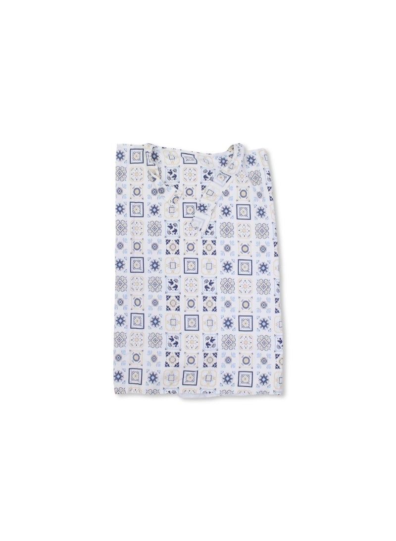 Junior Breastfeeding Cover – White with Arabic Pattern Print - Image 3