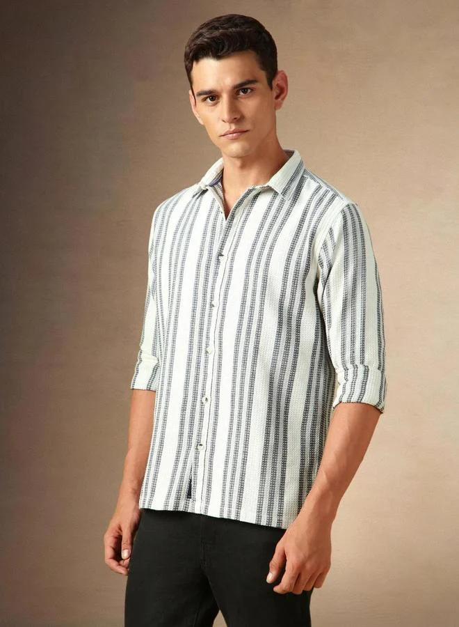 Dennis Lingo Men White Striped Spread Collar Shirt