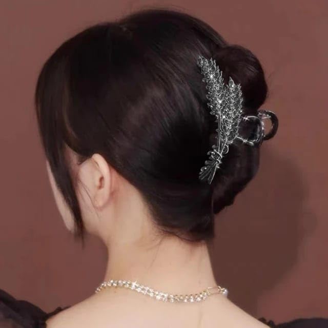 Dartler Black Straw Design Clutcher For Women | Stylish Hair Claws For Girls | Trendy Alloy Metal Clips | Premium & Fashionable Girls Hairs Clutch/ Accessories Suitable In Various Occasions Pack Of 1 - Image 3