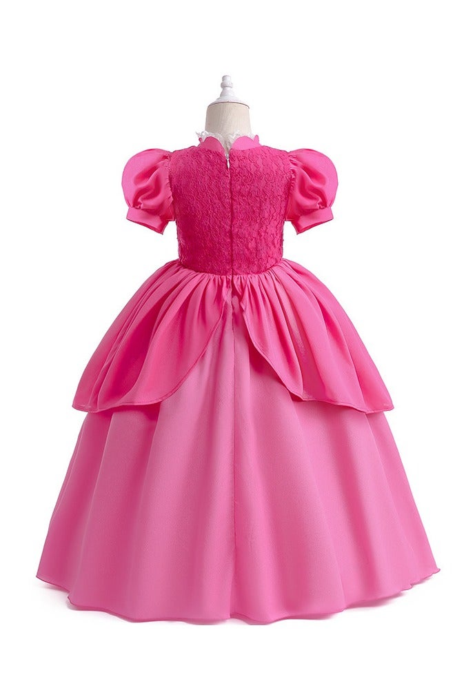 عام فستان الأميرة بريجيت لفتيات. فستان من نوع الويست (مخصص للصدر والخصر)، مزين برشاشات من الشعر وله تصميم من قطع مختلفة من القماش ملصقة ببعضها البعض. فهو فستان طويل وملتف مناسب للعروض والمناسبات. - Image 2