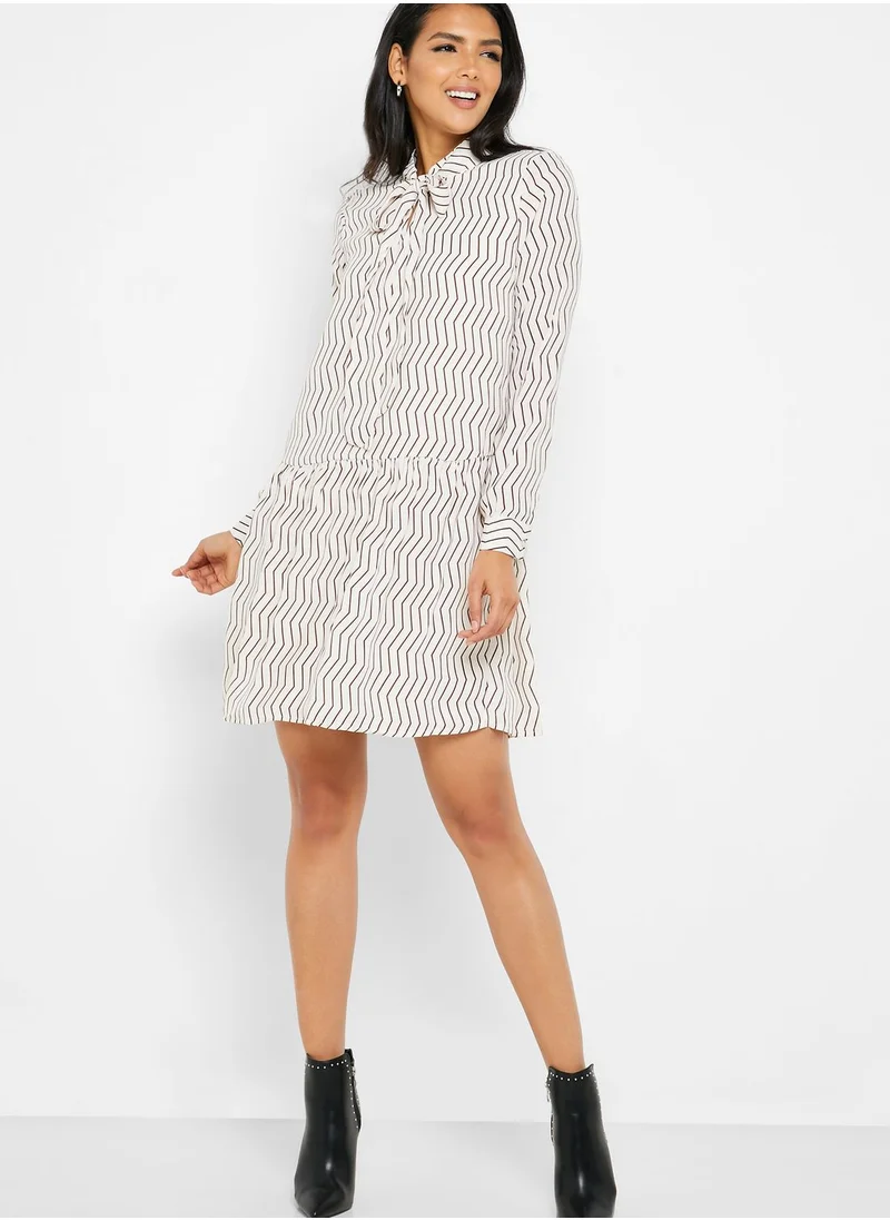 VERO MODA Tie Neck Printed Dress