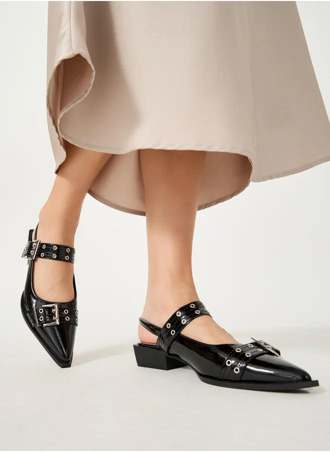Styli Belted Pointed Toe Block Heel Shoes