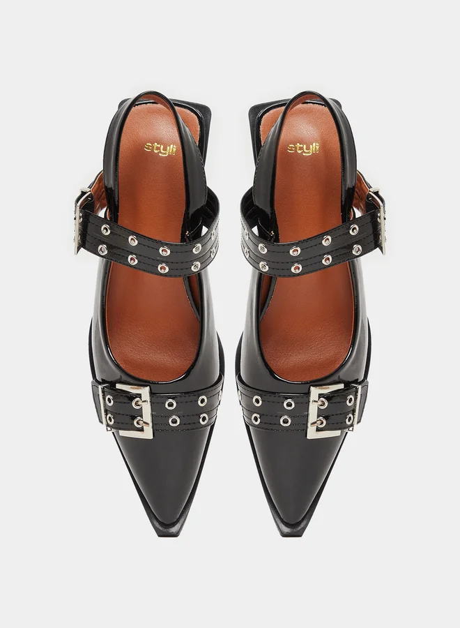 Styli Belted Pointed Toe Block Heel Shoes