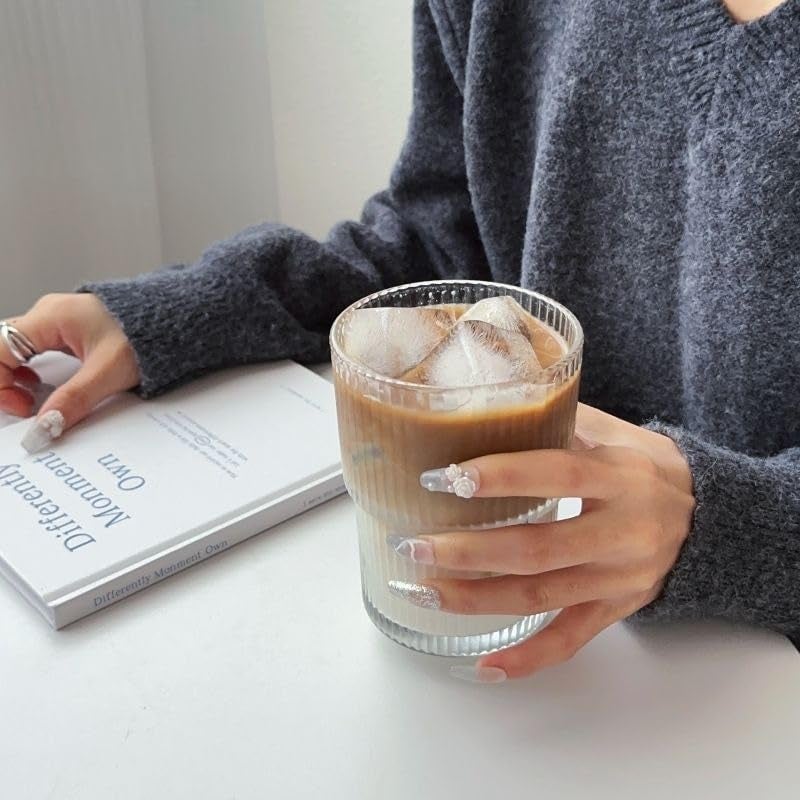 Zephorus 450ml Drink Coffee Glass Cup with Lid and Straw Transparent Bubble Tea Cup Juice Glass Milk Mocha Cup Breakfast Mug Pack of 1 - Image 3