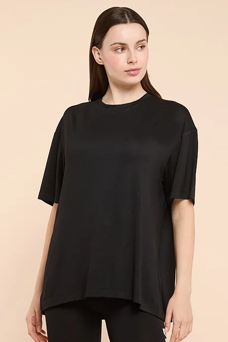أر أند بي Solid Oversized Active T-Shirts with Crew Neck and Short Sleeves