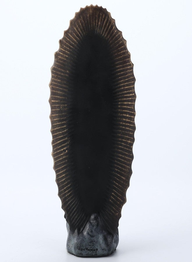 فيرونيز ديزاين تمثال ديني من الراتنج، مطلي يدويًا، للسيدة غوادالوبي السوداء، من تصميم فيرونيز، مقاس 6 1/8 بوصة - Image 3