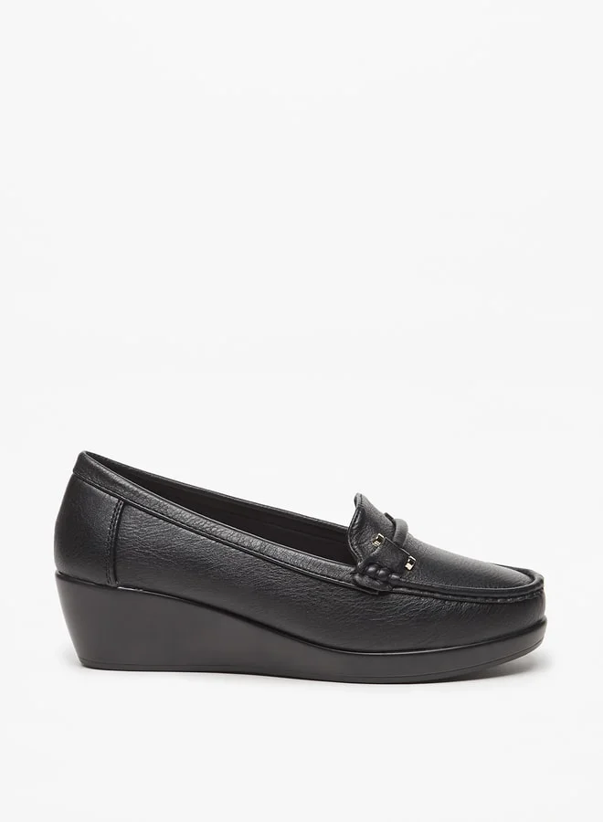 لو كونفورت Women Solid Slip-On Loafers with Wedge Heels