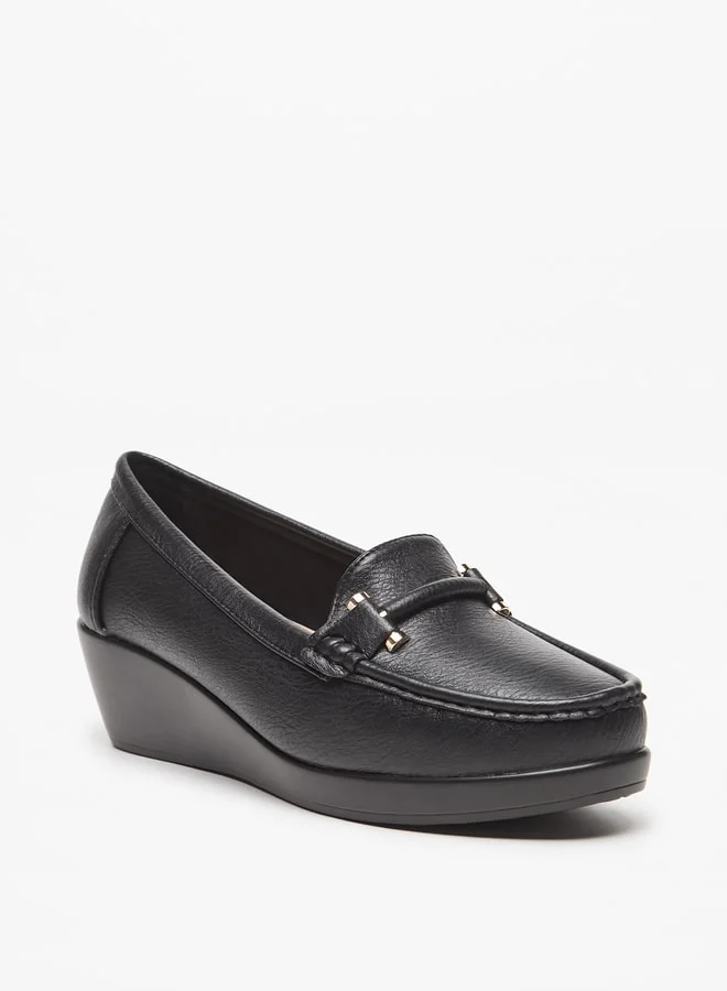 لو كونفورت Women Solid Slip-On Loafers with Wedge Heels
