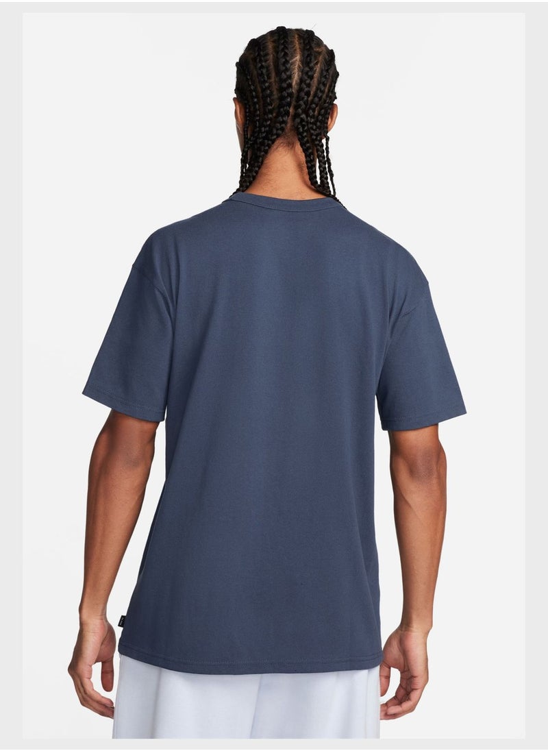 Nike - Nsw Premium Essential Sustainable T-Shirt - Image 1