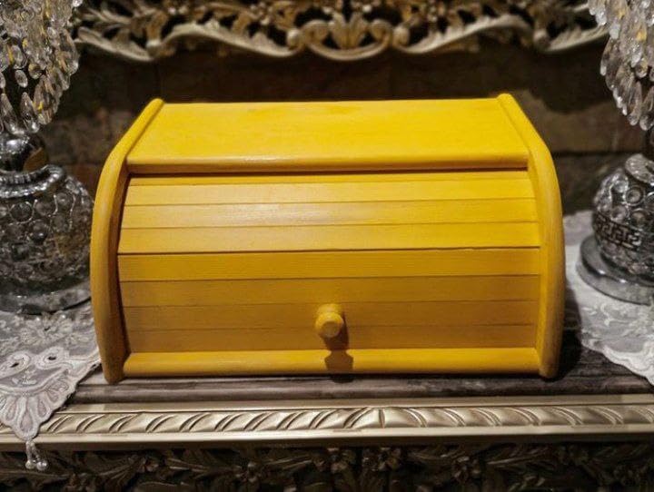 Large Wooden Roll Top Bread Box Large Capacity Bread Holder, Premium Food Storage Container for Loafers, Pastries or Snacks - Image 1
