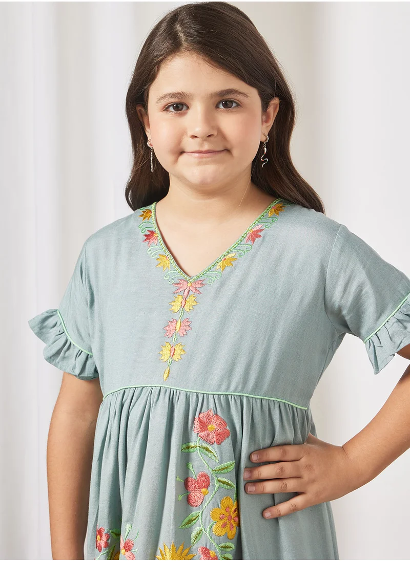 HANA & SARA Kids Embroidered Jalabiya