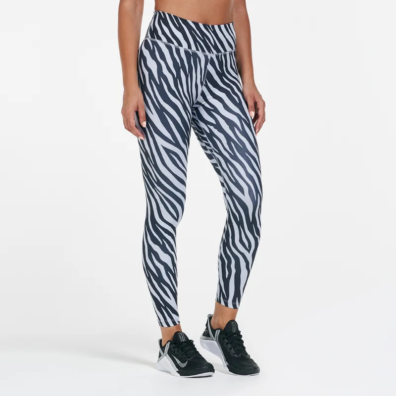 نايكي بنطال ليقنز وان ايكون كلاش للنساء