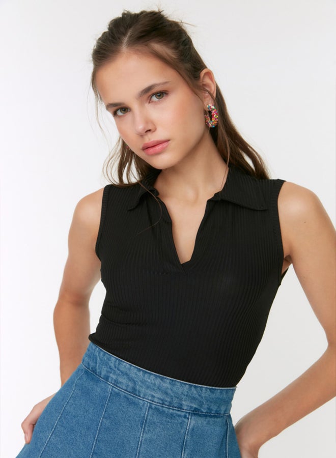 trendyol Black Fitted Polo Neck Crop Stretchy Knitted Blouse - Image 3