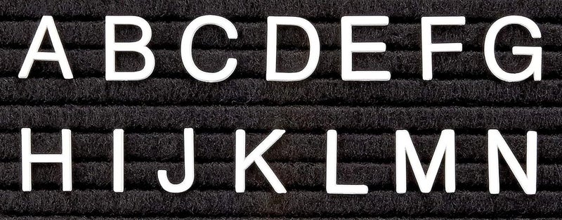 Quartet شخصيات كوارتيت لوحات الحروف المصنوعة من اللباد، 1 بوصة، هيلفيتيكا، أبيض، 300 حرف، رقم ورموز (4423) - Image 3