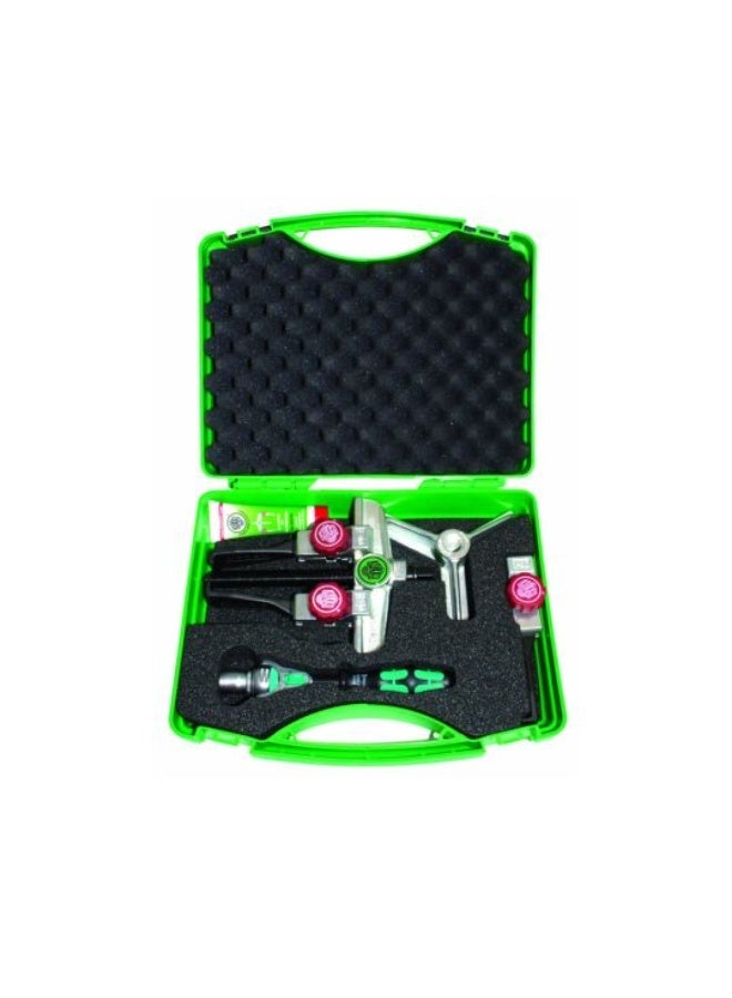 KUKKO KS-2030-1+S/8000A Puller Set, 2 & 3 Arm Gear Puller Kit with Wera Ratchet Wrench, Puller Oil, Slender Legs, 90mm Jaw Opening, Green Carry Case, German Brand - Image 2