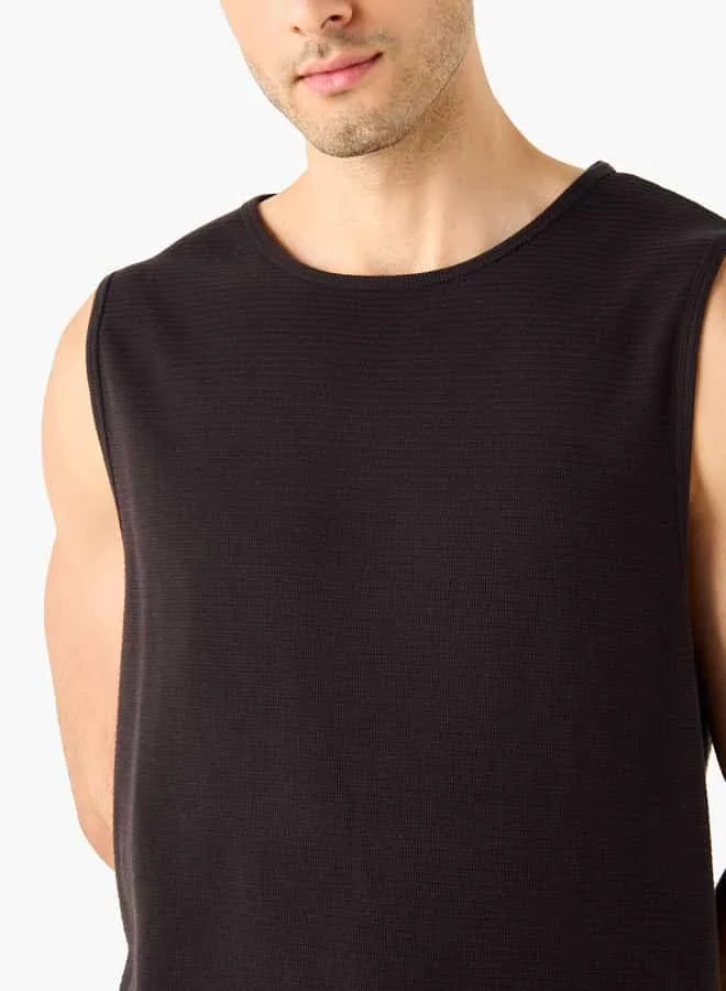 Iconic Iconic Textured Round Neck Sleeveless T-shirt