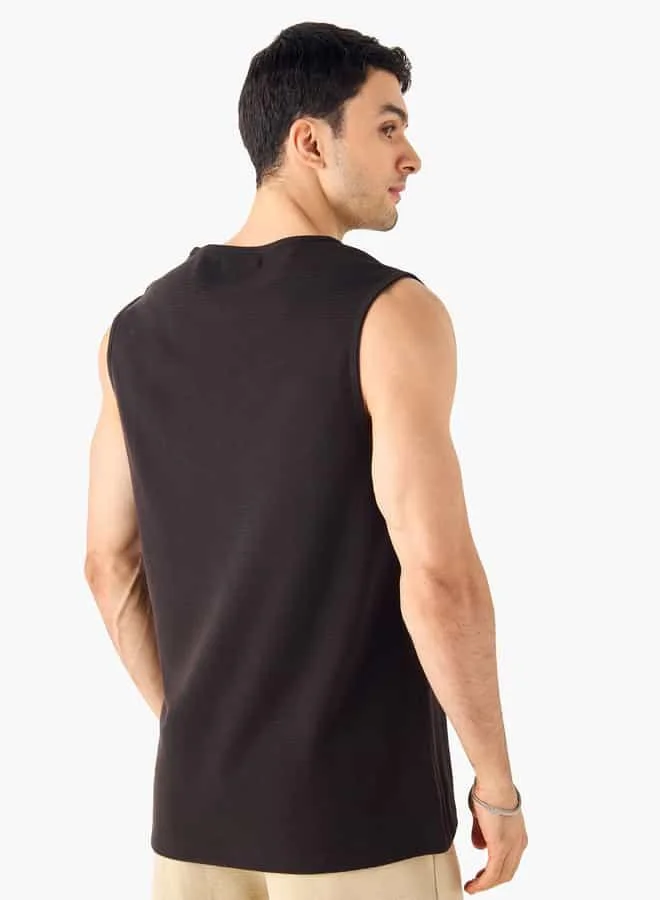Iconic Iconic Textured Round Neck Sleeveless T-shirt