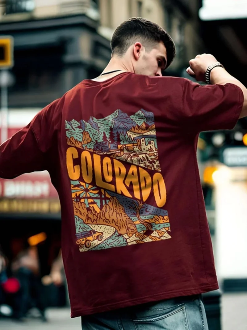 نوبيرو Men's Oversized Graphic T-Shirt in Maroon and Black