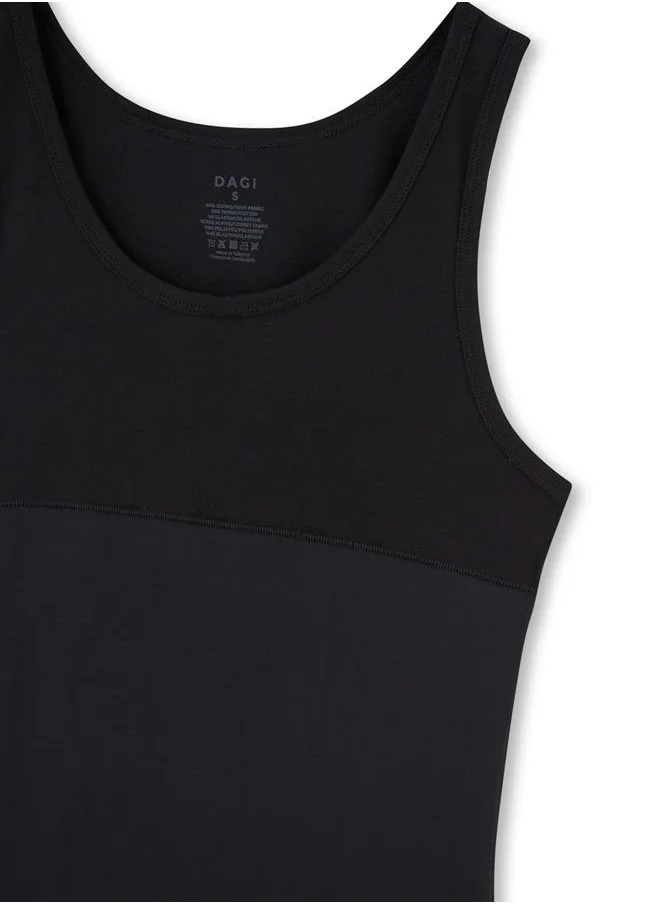 داجي Tank Top U-neck Supreme Slim Fit Thick Strap Underwear