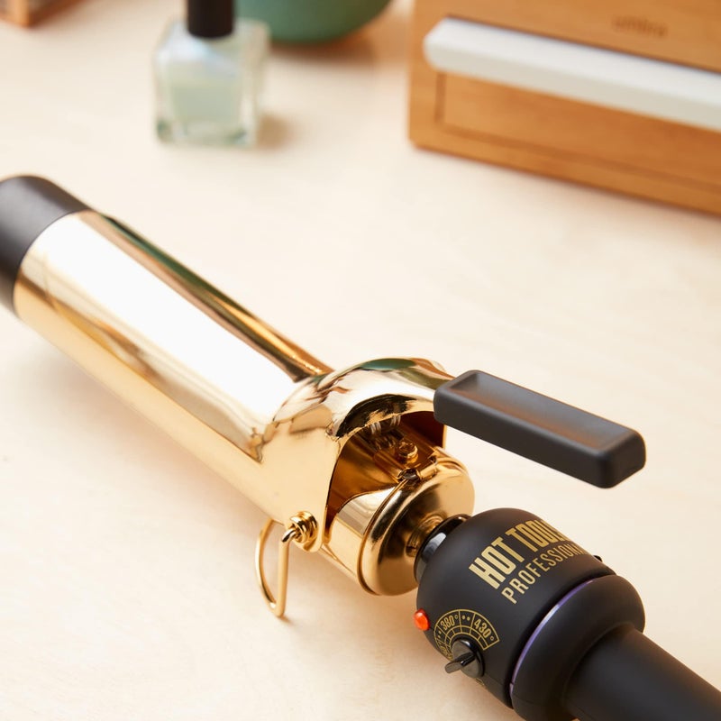 HOT TOOLS (2018 MODEL) Pro Artist 24K Gold Curling Iron | Long Lasting, Defined Curls (1 1/2 in) - Image 5