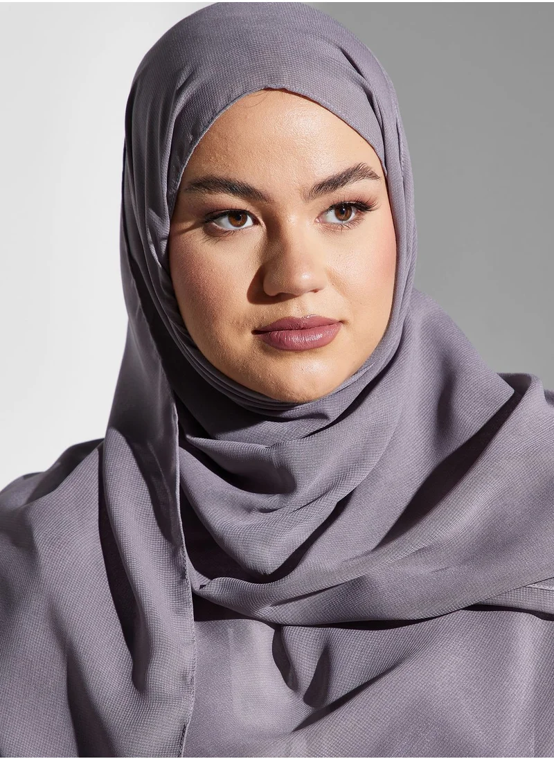 Khizana Plus size contrast cuff detail abaya with sheila