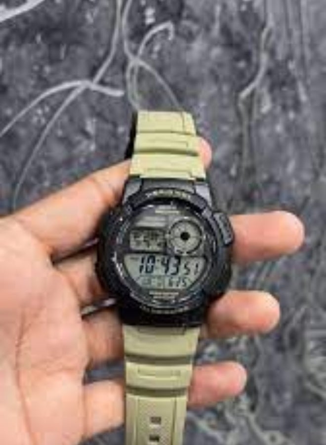 كاسيو ساعة كاسيو الرقمية AE-1000W-5AVDF - بطارية تدوم 10 سنوات - مقاومة للماء حتى عمق 100 متر - التوقيت العالمي - 31 منطقة - شاشة عرض تناظرية LC - ساعة إيقاف - عد تنازلي - هيكل من الراتنج - لمسة رمادية زرقاء - Image 3