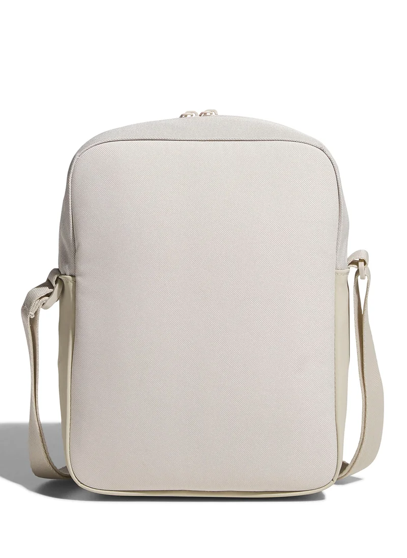 اديداس Essential Organizer