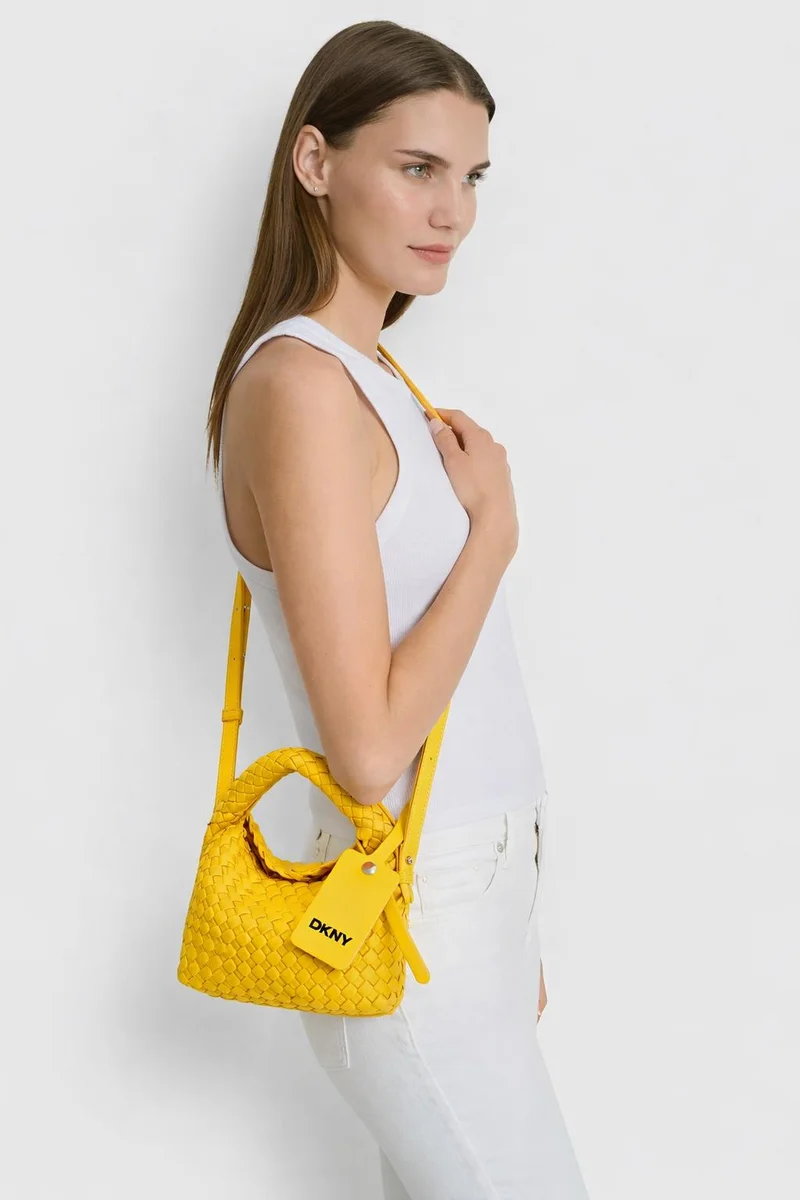 د ك ن ي Giselle Crossbody