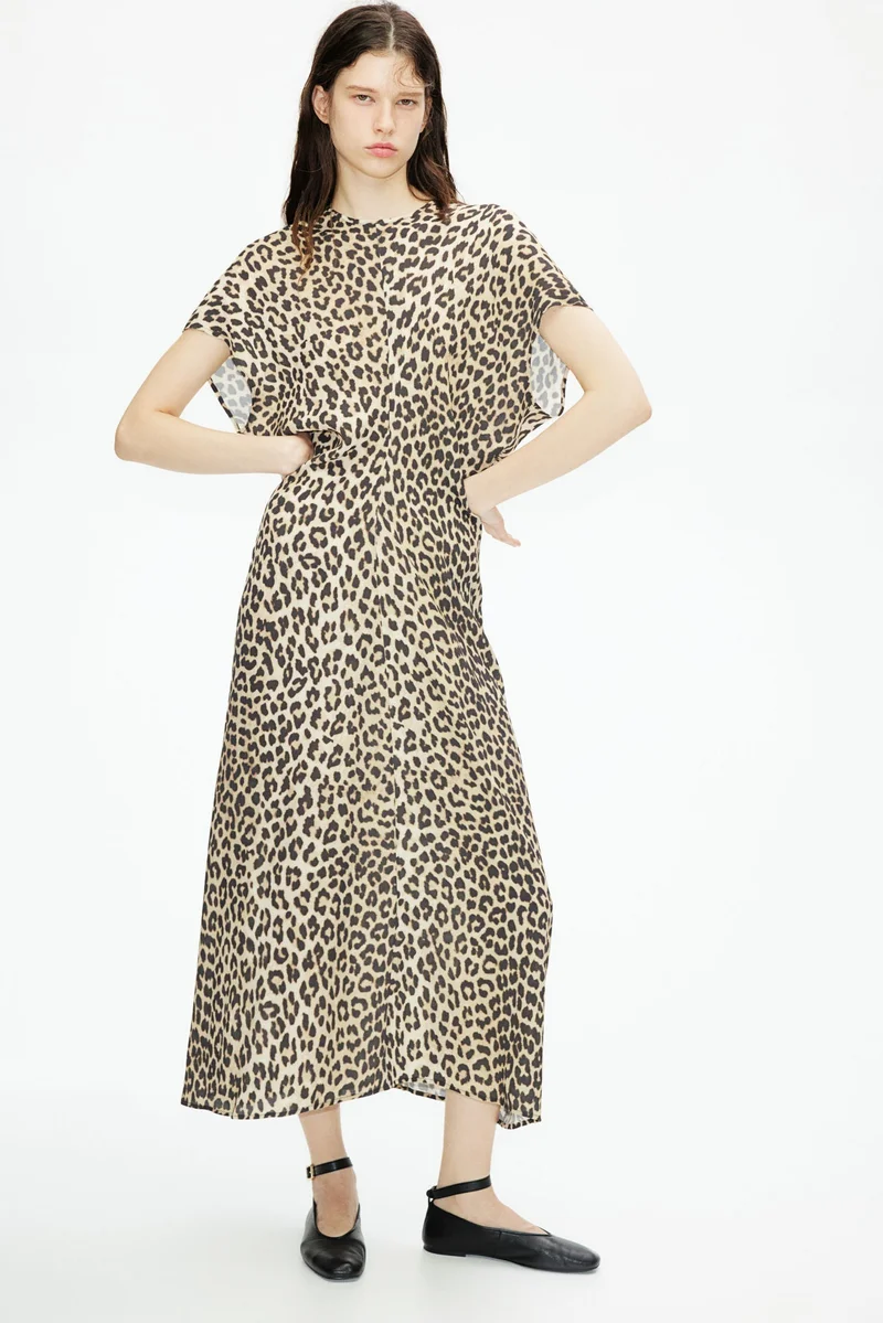 H&M Tapered-waist dress