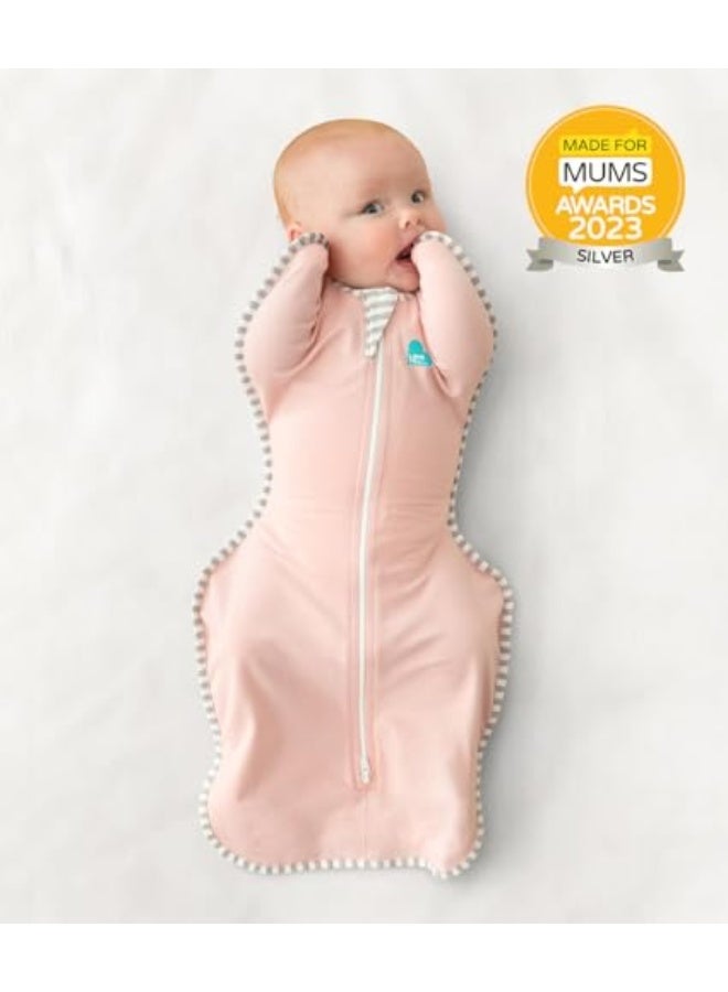 لاف تو دريم حب النوم كيس النوم 1.0 توغ، وردي غامق، متوسط، 13-19 رطل، نوم أفضل بشكل ملحوظ، يسمح للطفل بالنوم في وضع الذراعين لأعلى المفضل له لتهدئة النفس، تصميم ضيق يهدئ رد فعل الارتعاش. - Image 2