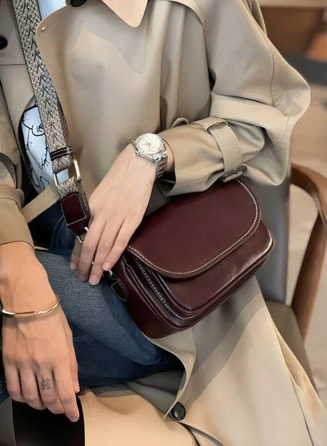 HaveGlam Women’s Faux Leather Saddle Crossbody Bag with Adjustable Strap - Classic Medium Shoulder Purse, Vintage Messenger Satchel for Travel and Daily Use - Image 4