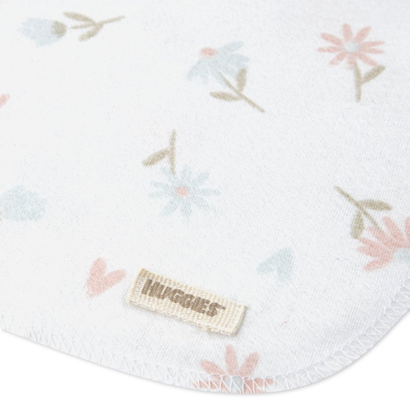 HUGGIES 4-Pack Flannel Receiving Blankets - Image 2