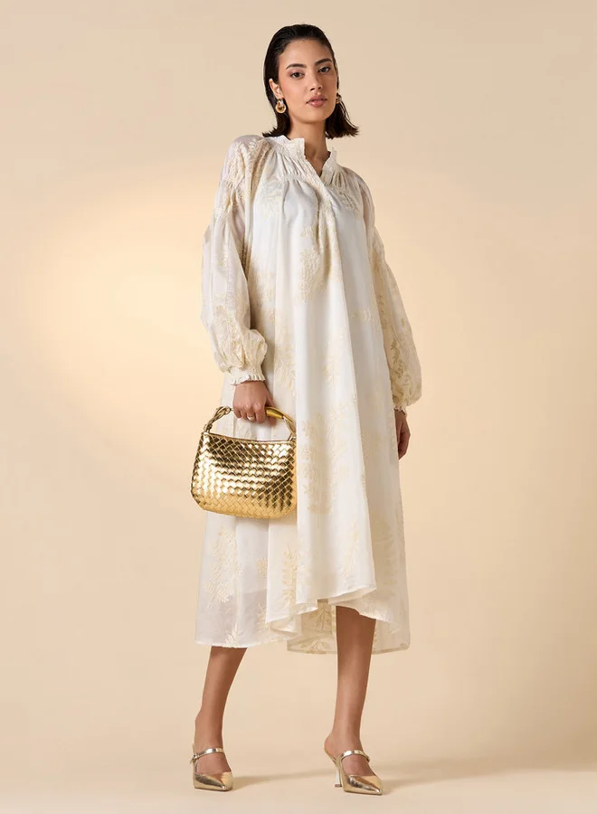 Iconic Iconic Leaf Embroidered A-line Midi Dress with Mandarin Neck