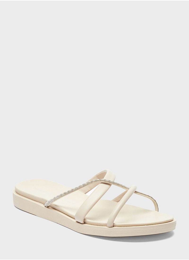 shoexpress - Single Strap Flat Sandals - Image 1