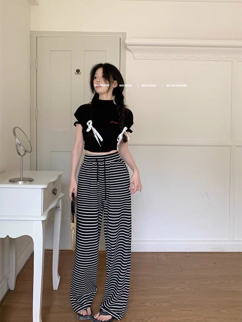 Black And White Striped Casual Pants For Women, Thin High-Waisted Drapey Wide-Leg Pants, Lazy Style Floor-Length Straight Pants - Image 5