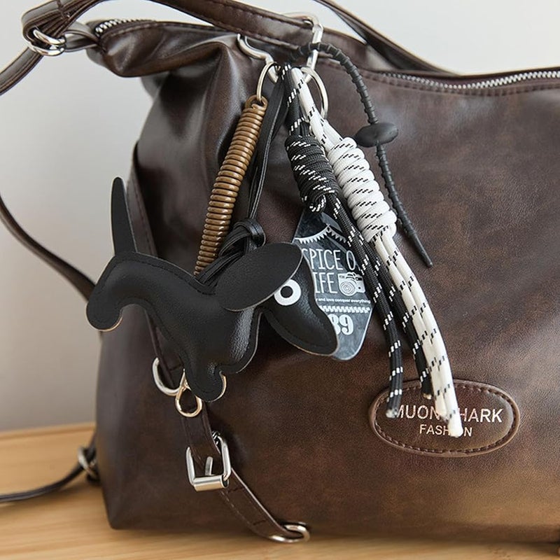 سلسلة مفاتيح تعويذة الكلب المنسوجة باللون الأحمر، مصنوعة يدويًا من حبل مع مشبك معدني آمن لعشاق الحيوانات الأليفة والحقائب - Image 3