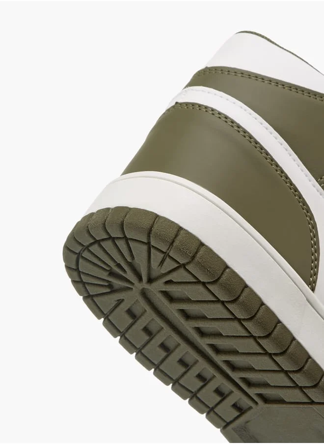 شو اكسبرس Mens Colourblock High Top Sneakers With Lace-Up Closure